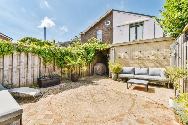 Courtyard Patio Service in Owings Mills